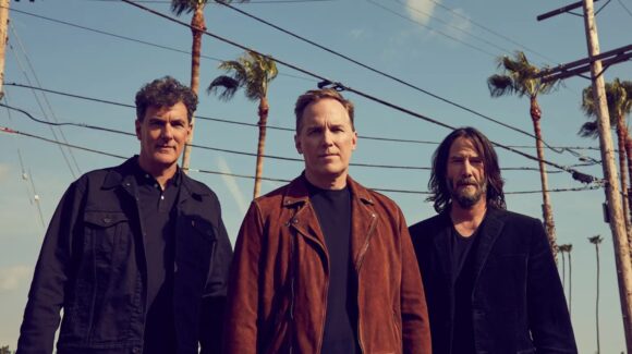Debutará Keanu Reeves con su banda en la Ciudad de México