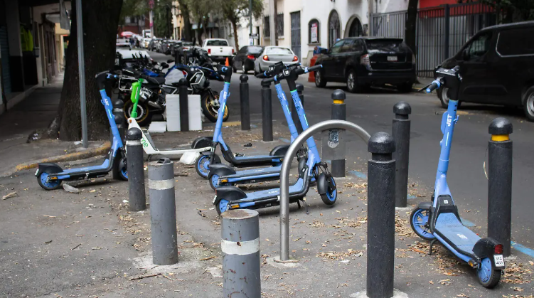 Conoce cómo puedes conseguir tu tarjeta de circulación para scooter eléctrico en CDMX.