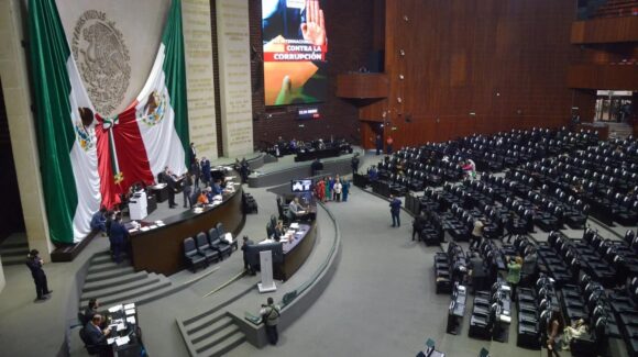 Senado acota la llamada ‘Ley Antimemes’: Avalan hasta 5 años de cárcel por usar logos y sitios falsos del gobierno con fines de engaño