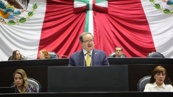 Rector de la UNAM pide en San Lázaro un presupuesto justo para universidades; plantea 56 mil millones de pesos para 2027