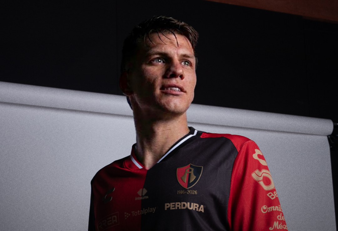 Liga MX: Atlas anuncia a Kevin Zenón como nuevo refuerzo y despide a Rodrigo Schlegel.