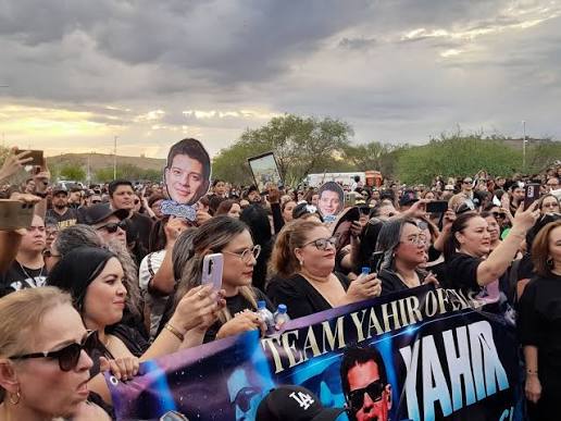 Cientos de fans de Yahir se reúnen en Hermosillo antes de la final de La Casa de los Famosos México 2026