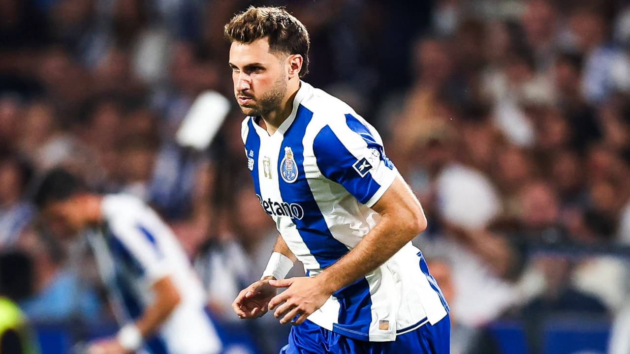 Santiago Giménez