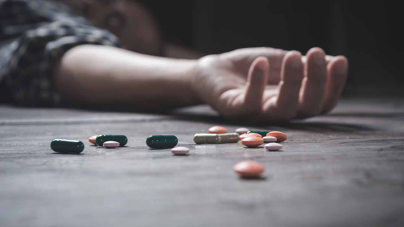 Suicidios en México aumentan a 8,709 en 2025; jóvenes y adultos, los más afectados