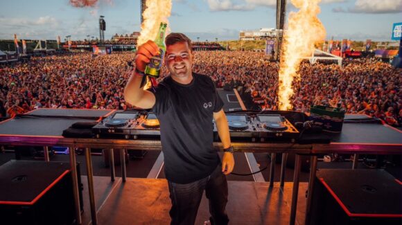 Llenará DJ neerlandés Martin Garrix de energía el Palacio de los Deportes