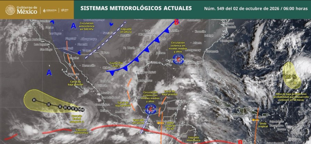 Huracán 'Rachel' se aleja de BCS, pero mantiene lluvias intensas