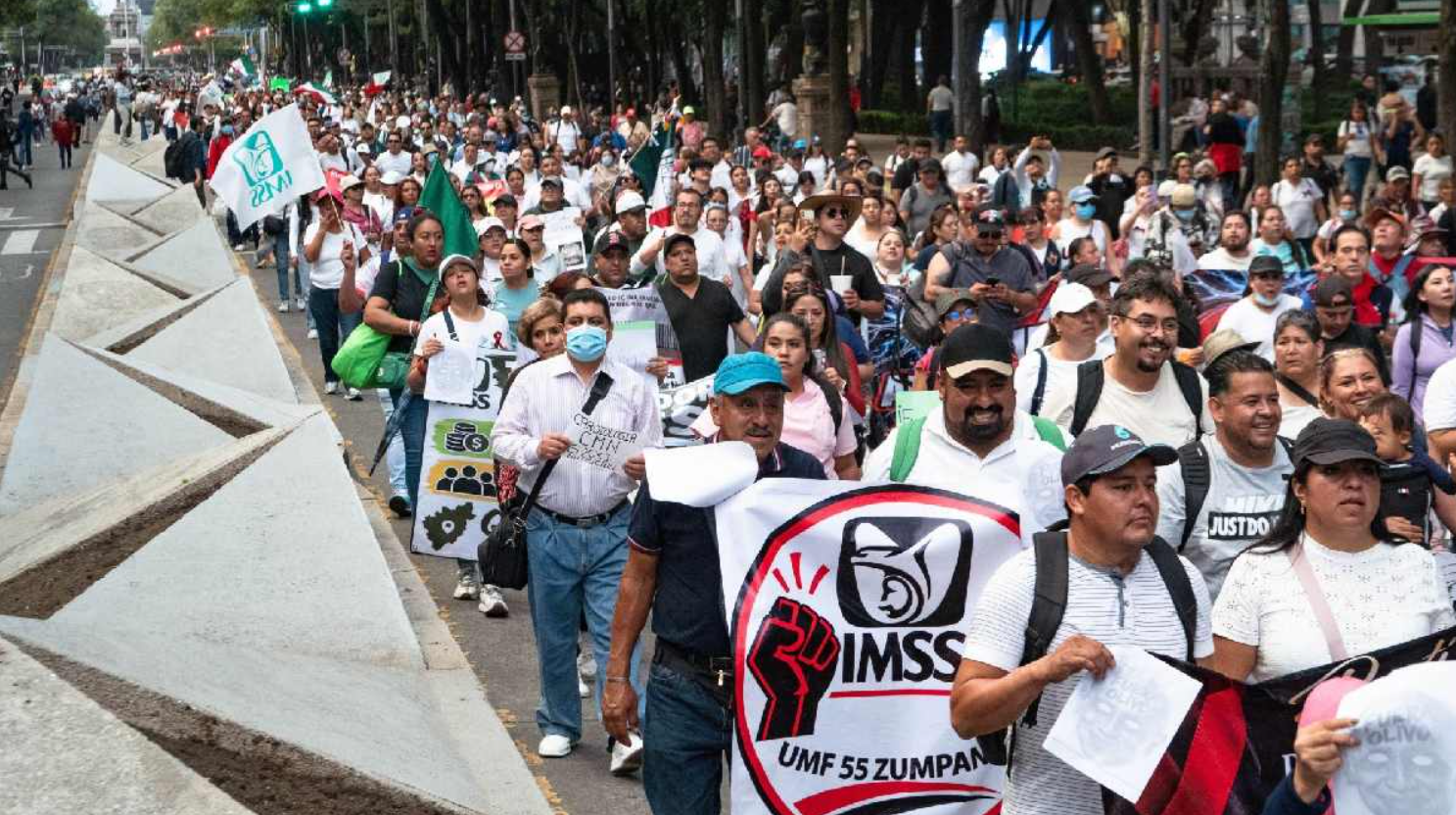 Trabajadores del IMSS-Bienestar marchan hoy 14 de octubre en CDMX y 15 estados del país por basificación y mejoras laborales