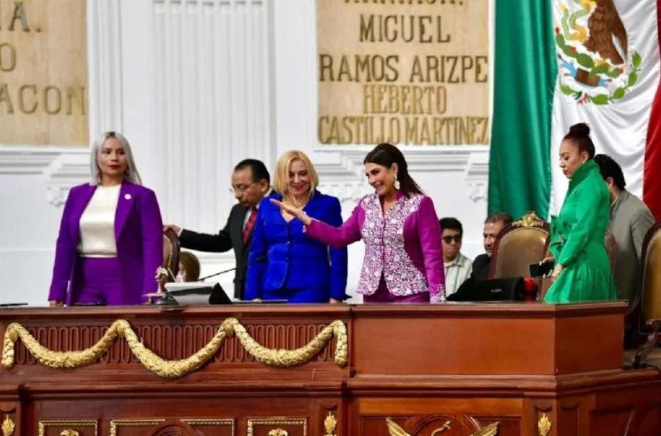 Clara Brugada presenta su Segundo Informe de Gobierno en el Congreso de CDMX