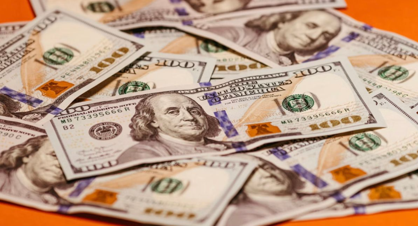 Precio del dólar hoy 15 de octubre 2026