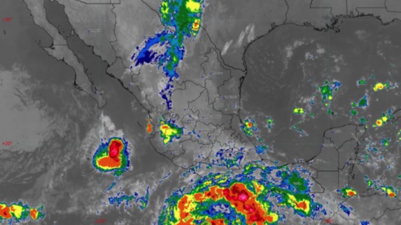‘Trudy’ ya es un huracán categoría 1 y amenaza con lluvias intensas en Oaxaca y Guerrero
