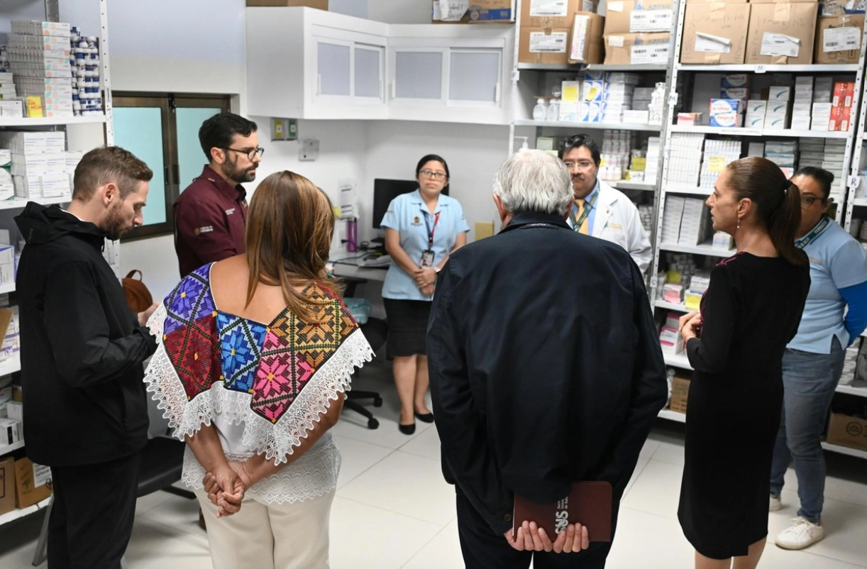 Sheinbaum atribuye a burocracia el desabasto de medicamentos en hospitales