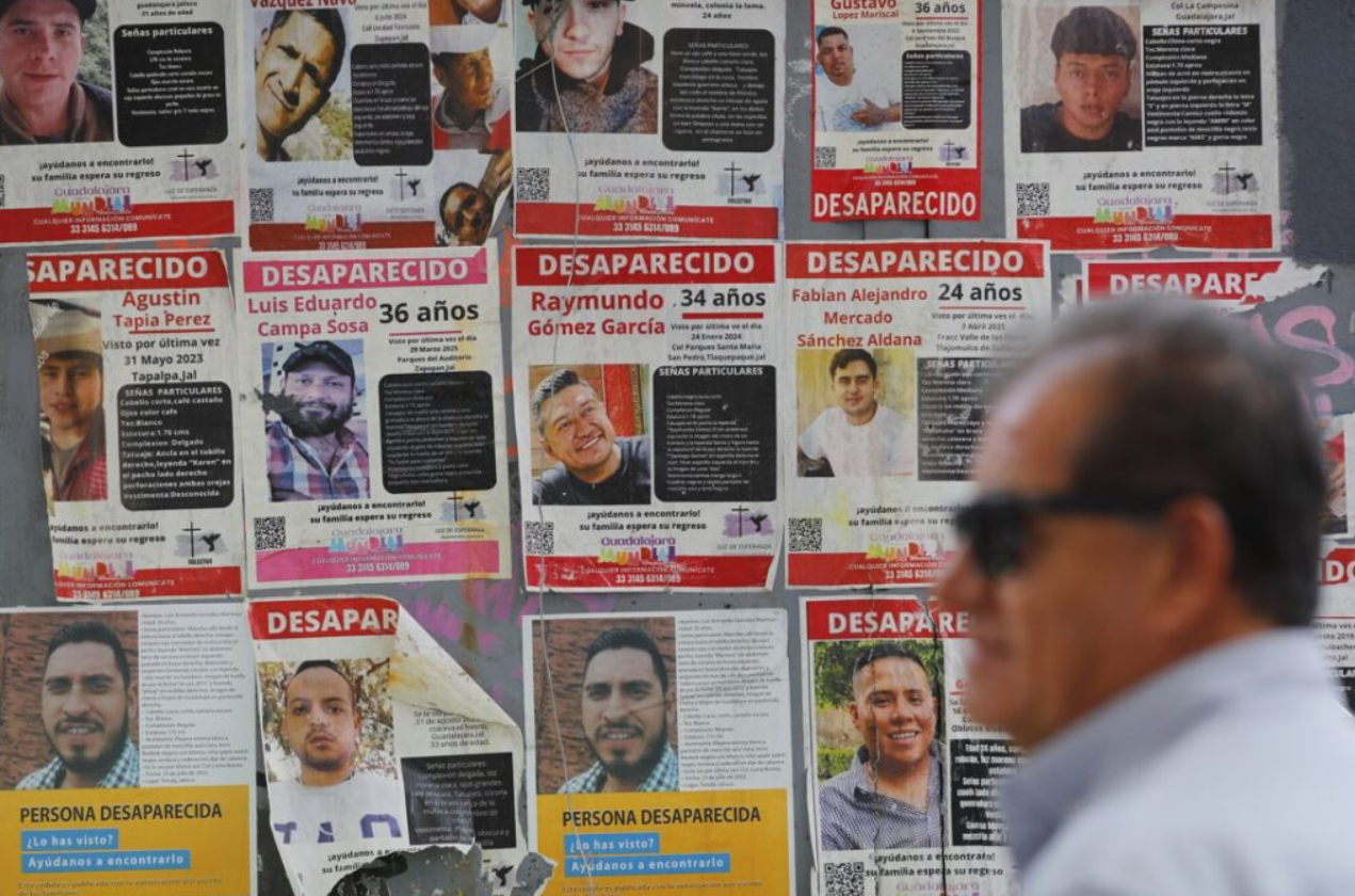 Madres buscadoras alertan sobre extorsiones con imágenes falsas de desaparecidos creadas con IA