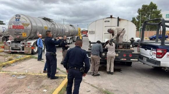 Aseguran en Chihuahua pipa con más de 9,600 litros de gasolina robada valuada en 230 mil pesos