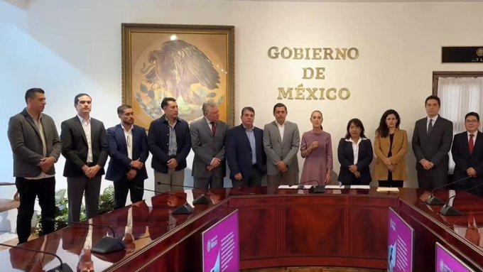 Sheinbaum y Apeam acuerdan reforzar seguridad, sanidad y producción del aguacate mexicano.