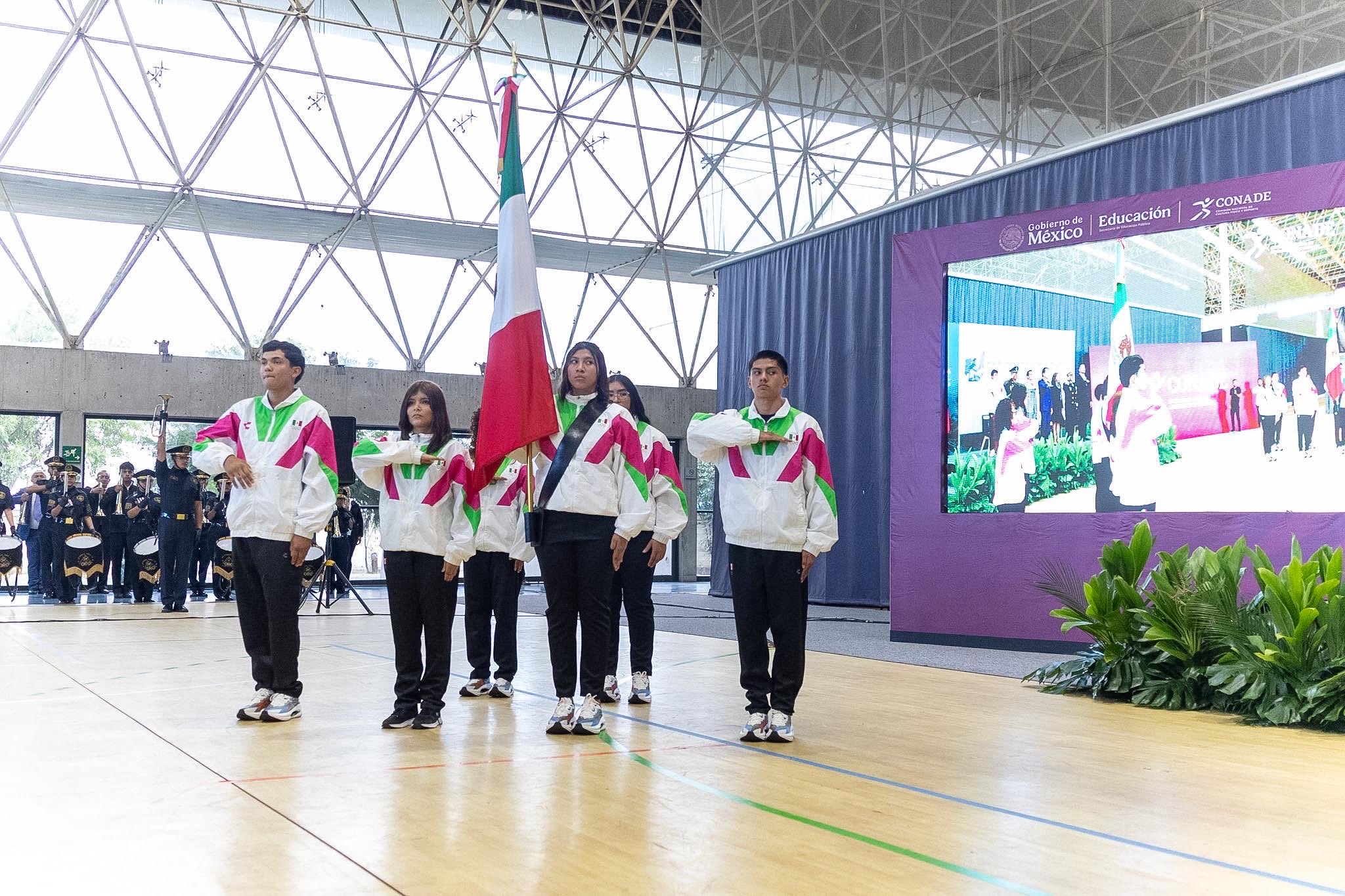 Abanderan a la delegación mexicana rumbo a los Juegos Olímpicos de la Juventud Dakar 2026.