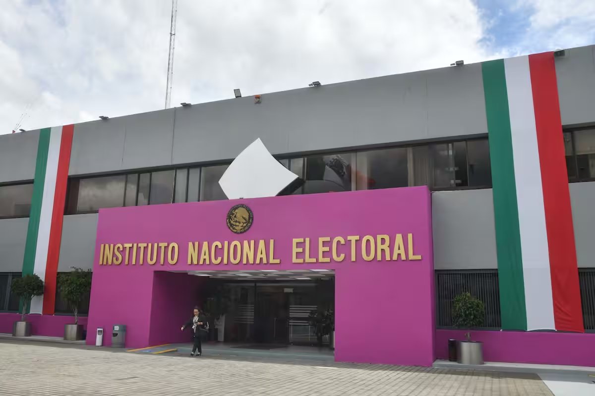 INE presenta micrositio para transparentar contratos rumbo a las elecciones de 2027.