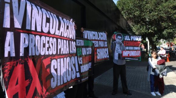 Vinculan a proceso a 7 personas y 3 empresas por muertes en Axe Ceremonia; ya suman 11 imputados