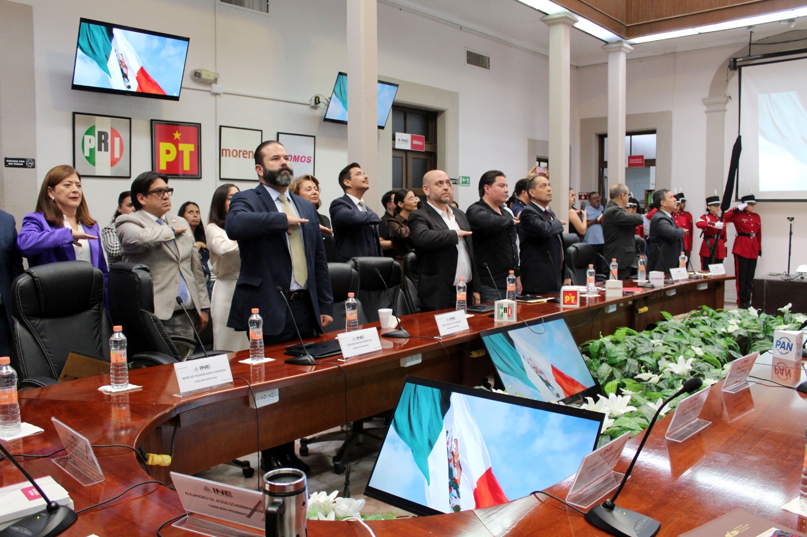 PRI pide al INE en Chihuahua aplicar “reglas iguales para todos” rumbo al proceso electoral 2026-2027.