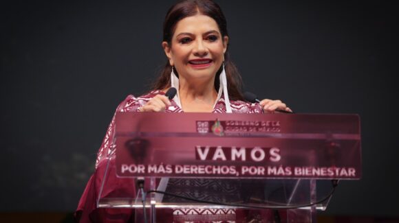 Rinde Clara Brugada informe sobre segundo año de gobierno