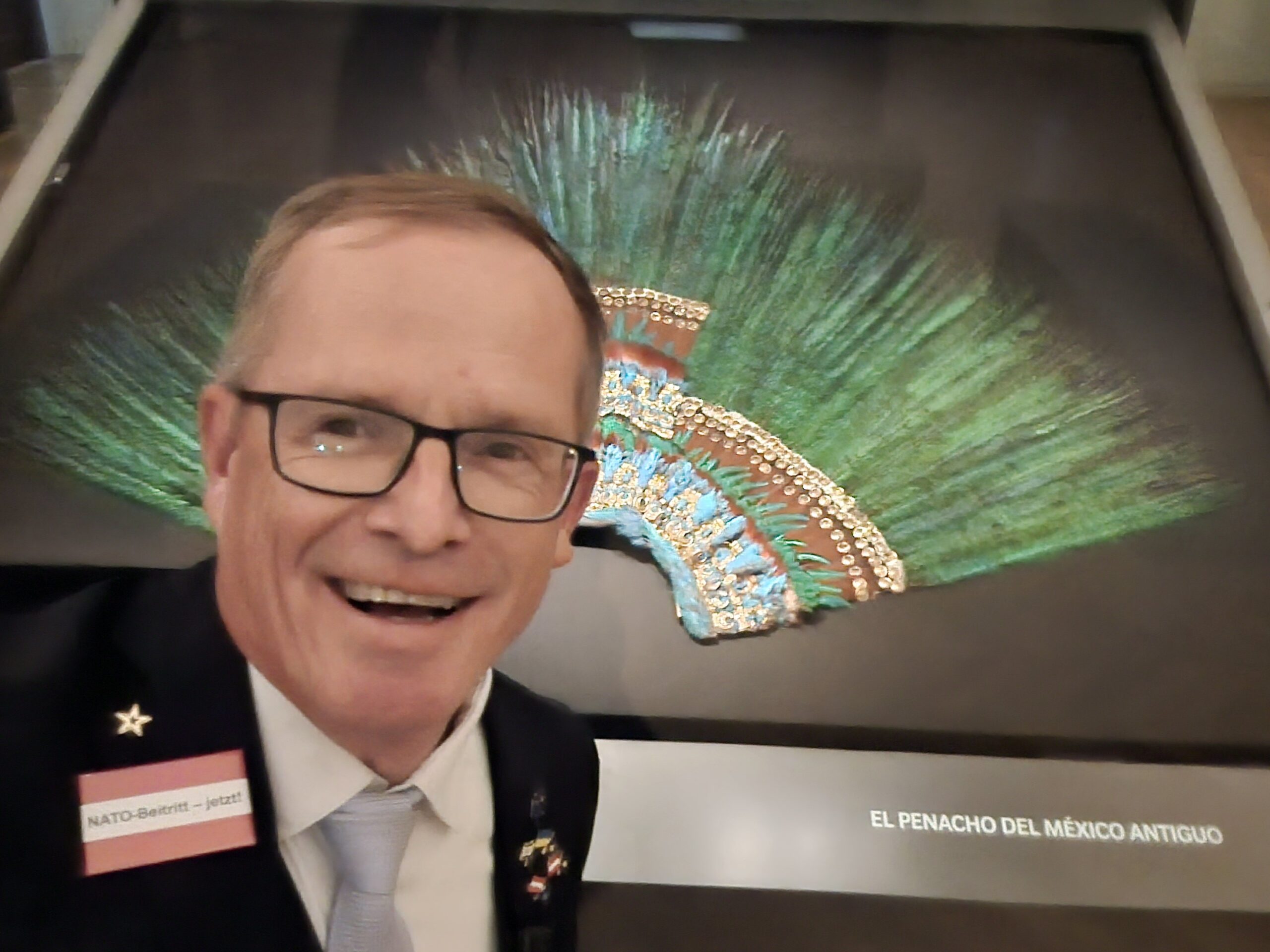 ‘Penacho de Moctezuma’ podría volver a México; político austriaco propone ruta para su regreso.