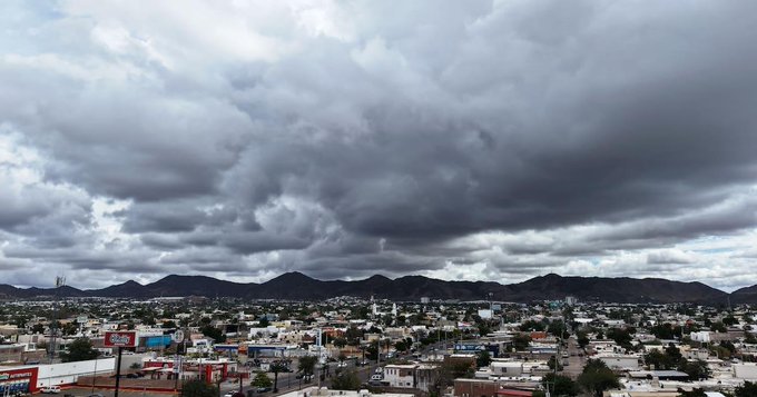 Activan el Plan Marina en Baja California por la tormenta tropical ‘Rachel’; prevén lluvias y vientos de hasta 150 km/h.