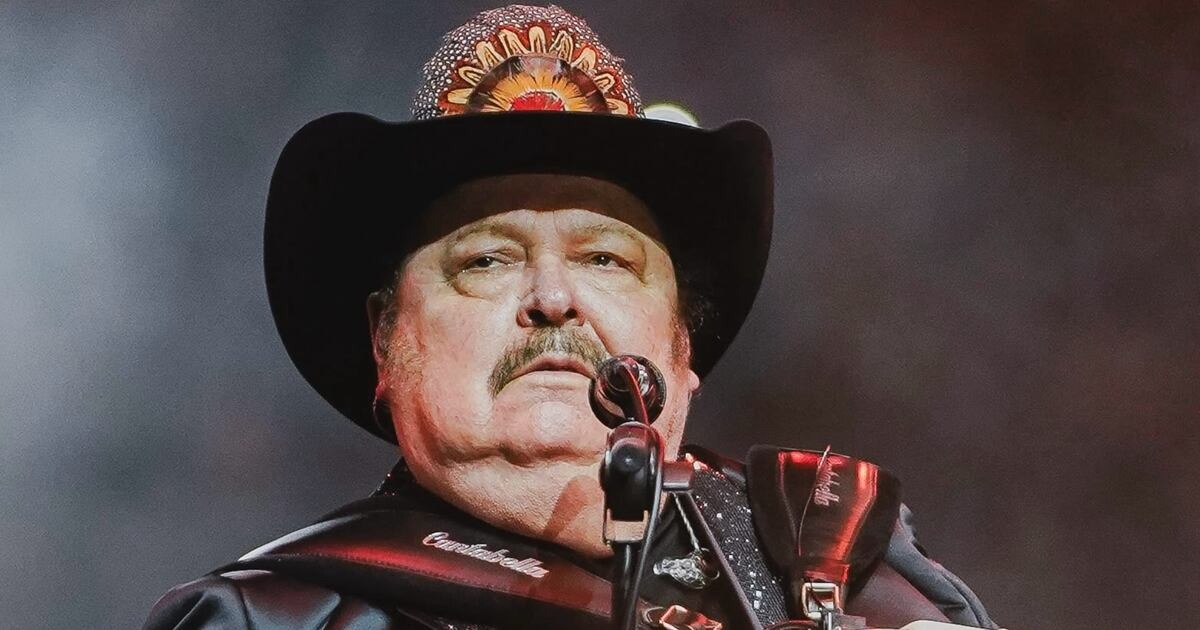 'Tragos amargos' para Ramón Ayala durante su concierto de despedida en Ciudad de México