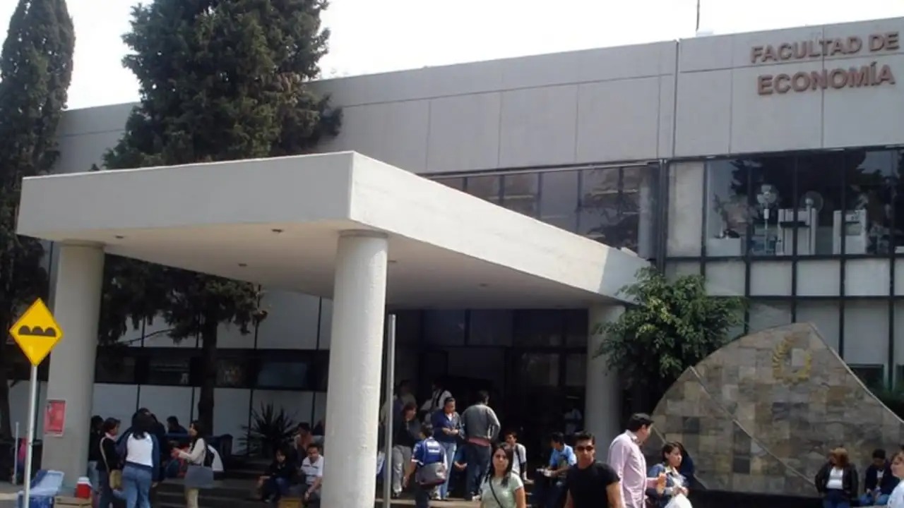 Inicia ciclo de charlas Cepal-UNAM en Facultad de Economía; discuten futuro de AL