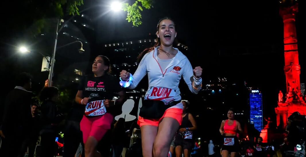 Corren 10 mil mujeres por calles de la CDMX