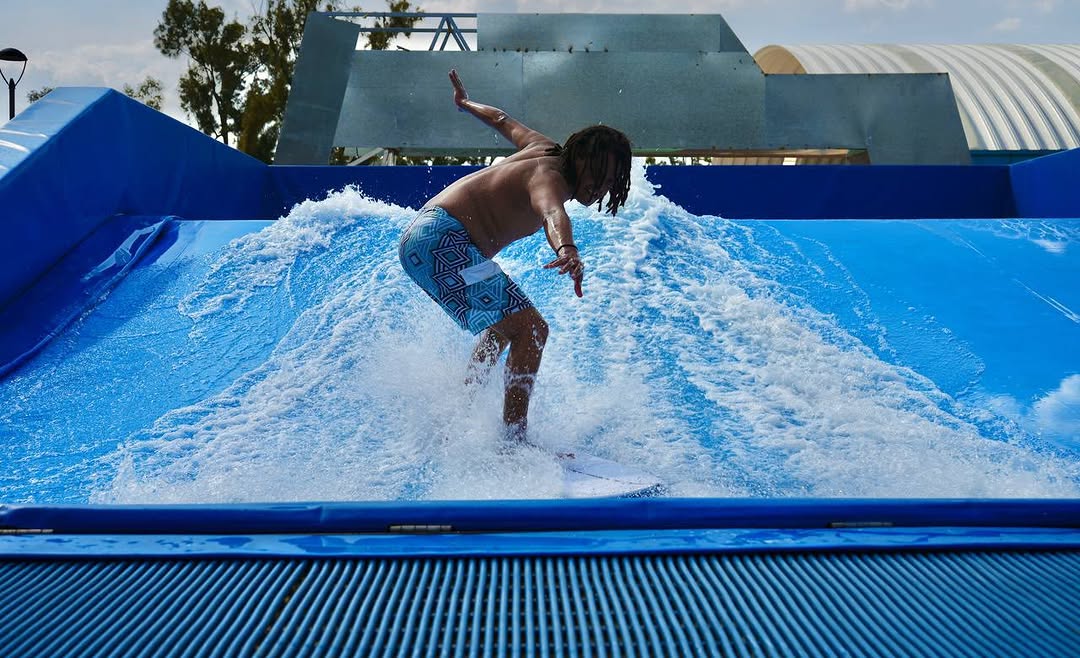 ¿Surf en CDMX? Si, lo dan en la Utopía La Heroica