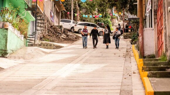 CDMX: Invierte alcaldía Tlalpan 2 mdp en concreto hidráulico