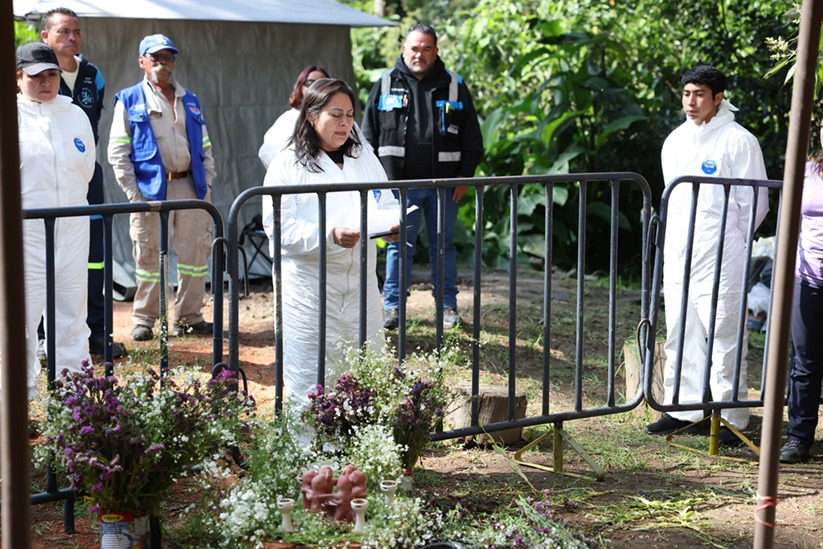 Recuperan 45 cuerpos de fosa común en el Panteón de Dolores
