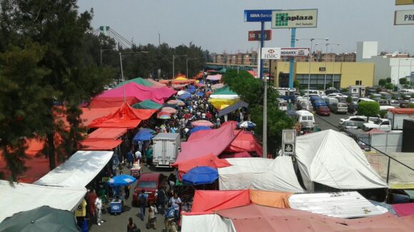 CDMX: Muere mujer en tiroteo en tianguis El Salado; capturan a presunto homicida