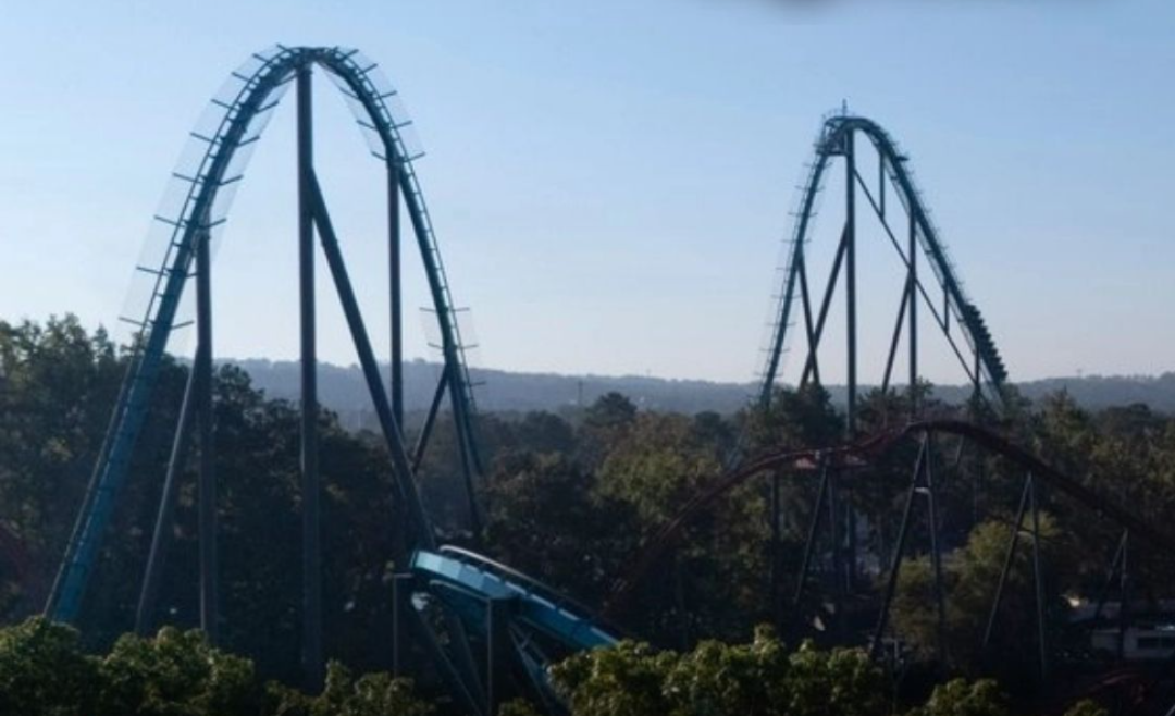 Six Flags Over Georgia reabrirá tras muerte de un hombre de 42 años en la montaña rusa Goliath.