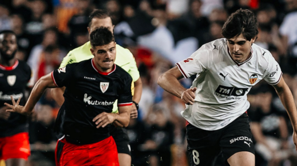 LaLiga: Javier Aguirre rescata otro punto con Valencia, pero sigue en descenso tras empatar con Athletic Club