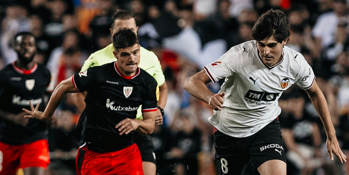 LaLiga: Javier Aguirre rescata otro punto con Valencia, pero sigue en descenso tras empatar con Athletic Club.