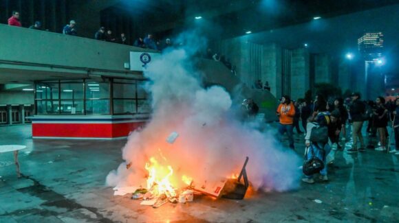 Ciudad de México: Protestan personas trans en la alcaldía Cuauhtémoc