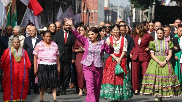 Clara Brugada niega aumento en predial y presume avance en compromisos de gobierno