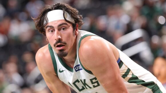 NBA 2026-27: ¿Cómo le ha ido al mexicano Jaime Jáquez Jr. con los Bucks en la pretemporada?